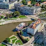 Great Polonia River Boat Bed & Breakfast Wroclaw