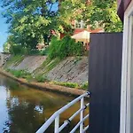 Bed & Breakfast Great Polonia River Boat 3*