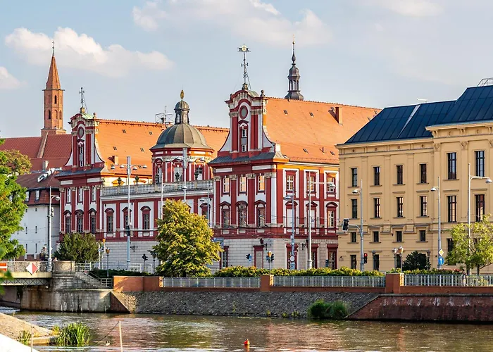 Great Polonia River Boat Bed & Breakfast