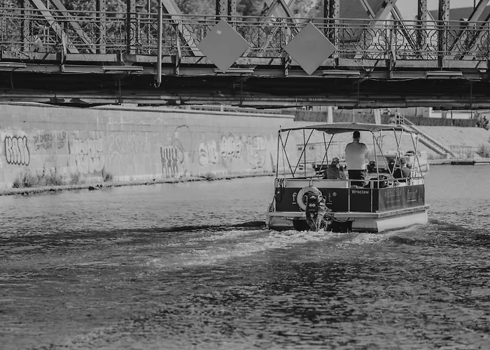 Great Polonia River Boat 3* Wrocław