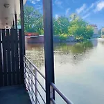 Alojamento de Acomodação e Pequeno-almoço Great Polonia River Boat Wrocław