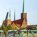 فندق مبيت وإفطار Great Polonia River Boat 3*