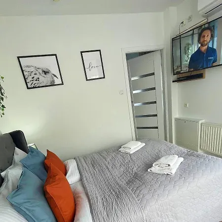 Bed & Breakfast Great Polonia River Boat Vratislav