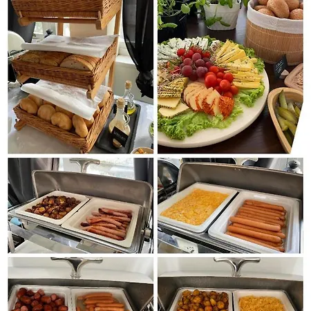 Great Polonia River Boat Bed & Breakfast *