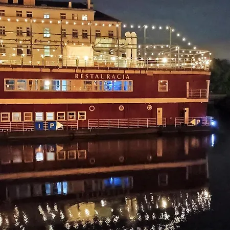 Great Polonia River Boat Отель типа 