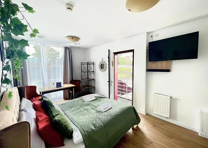 Bed & Breakfast Great Polonia River Boat 3*