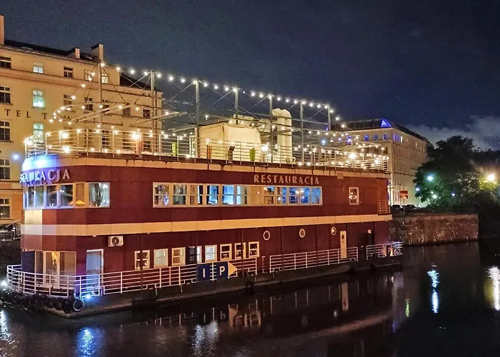 Great Polonia River Boat Bed & Breakfast Breslavia